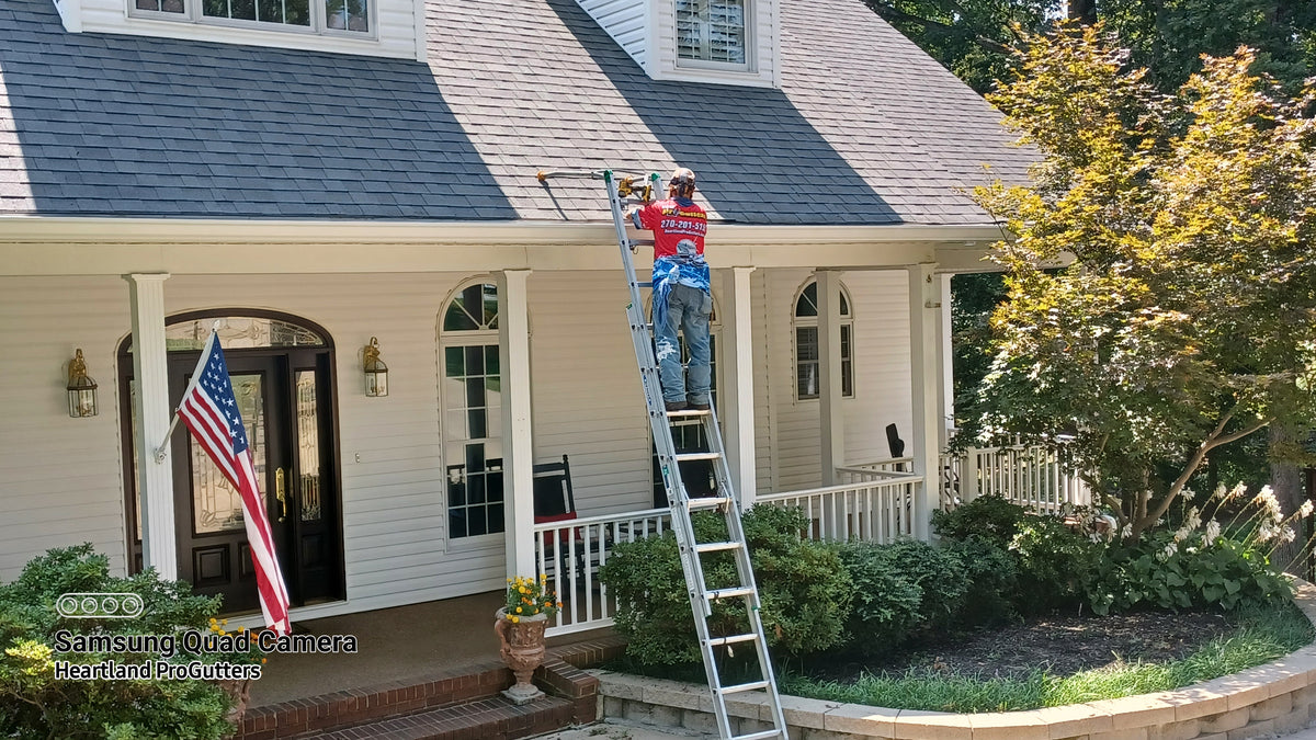 Basic Gutter Cleaning 801-1500 sq ft